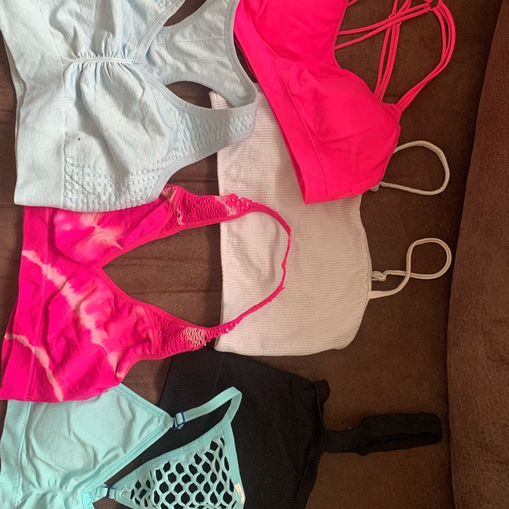 6 sports bras bundle